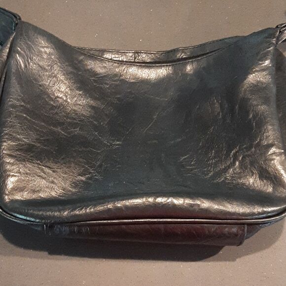 TR Bentley Black Faux Leather Double Zipper Bag - Picture 5 of 12